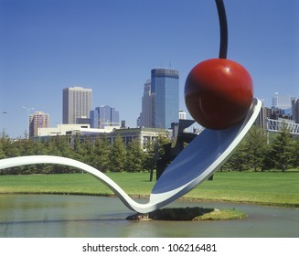 Walker Sculpture Garden Images Stock Photos Vectors Shutterstock