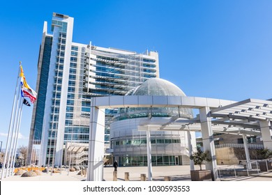 February 21, 2018 San Jose / CA / USA - The Modern City Hall Building Of San Jose On A Sunny Day, San Francisco Bay Area, California