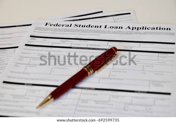 Federal Student Loan\
Application Form