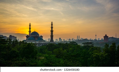 Federal Territory Mosque Masjid Wilayah Persekutuan Stock Photo (Edit ...