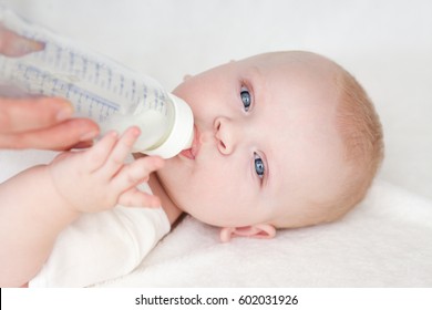 Feeding Baby, Baby Bottle, Infant Formula