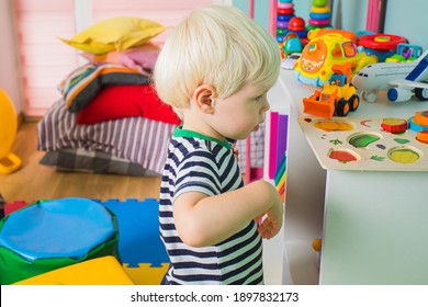 Feeling insecure being first time in the kindergarten