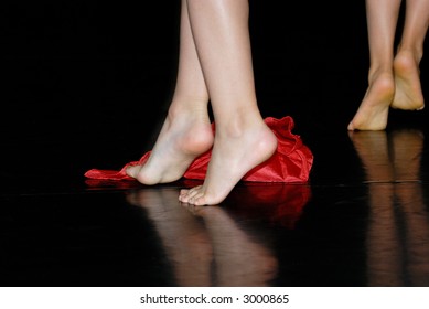 Feet Of Dancing Girls