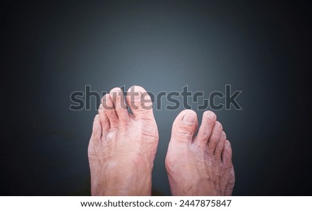 feet of a person elderly