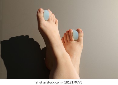 Feet With Silicone Toe Separator To Prevent Bunions