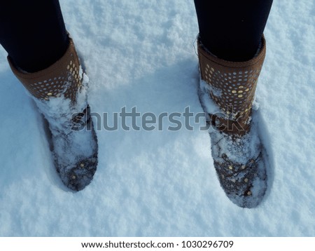 Feets in the snow