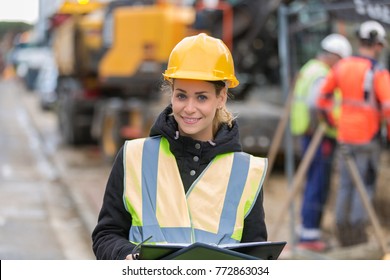 347,586 Construction woman Images, Stock Photos & Vectors | Shutterstock