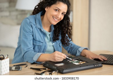 Female Engineer Repairs Laptop Support Fixing Notebook Computer