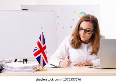 6,879 Uk immigration Images, Stock Photos & Vectors | Shutterstock