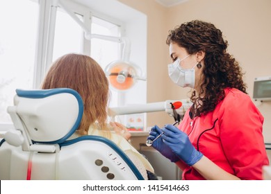 Female Feeling Painful Toothache. Teeth Problem Woman Feeling Tooth Pain. Social Medicine, Budget Dental Clinic In Poor Countries. Dentist Examining A Patient's Teeth In The Dentist.