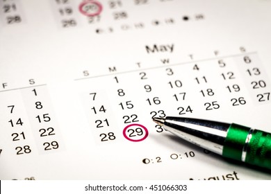 75,483 Calendar circled date Images, Stock Photos & Vectors | Shutterstock