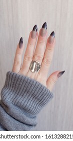  polish nails hand