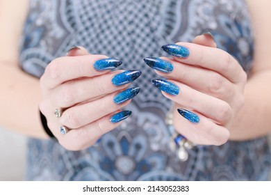 nails black long polish
