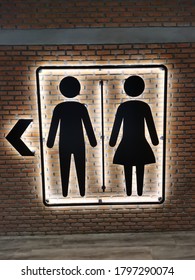 Female Male Toilet Sign Stock Photo 1797290074 | Shutterstock