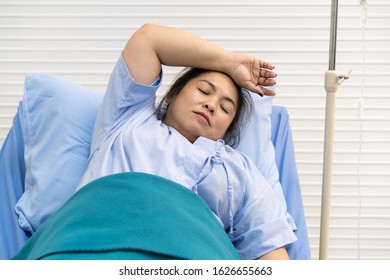 Female Patient Resting Hospital Ill Woman Stock Photo 1626655663 ...