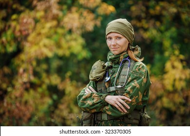 Female Russian Soldier Medic Universal Camouflage Stock Photo 323370305 ...