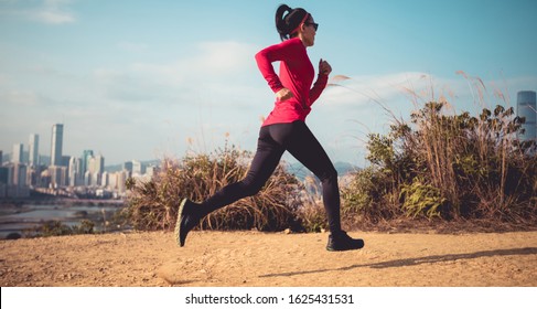 download female ultra runners