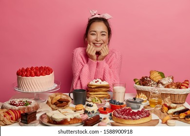Girl Cake Delicious Girl Cake Delicious