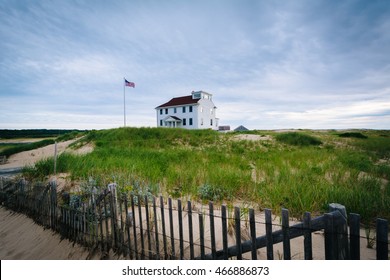 Fence And House At  Race Point, In The Province Lands At Cape Cod National Seashore, Massachusetts.