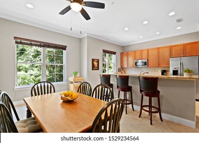 Fernandina Beach, Florida / USA - October 12 2019: Dining Room In A Nice House In Florida