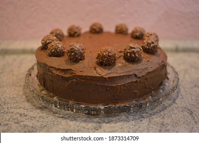 Ferrero Rocher: A delicious Ferrero Rocher cake