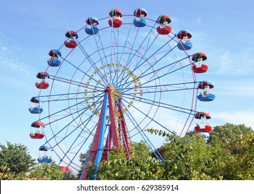 340 Free CC0 Big wheel Stock Photos - StockSnap.io