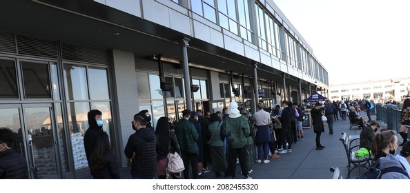 Ferry Building, One, #11, San Francisco, CA 94111 USA 
November 27, 2021
People Waiting In Line To Go To The Hog Island Oyster Co. Restaurant. 