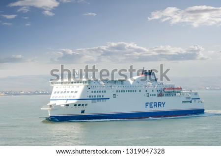 Ferry sailing between Calais and Dover