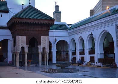 Fes / Morocco - 04 August 2016 : These Photos Were Taken In Al Mosque And University Of Al Qarawiyyin And Some People Are Getting Ready For Pray