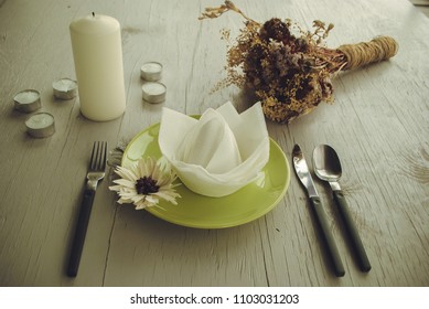 festive table setting