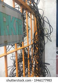 fiber optic cable screwed up