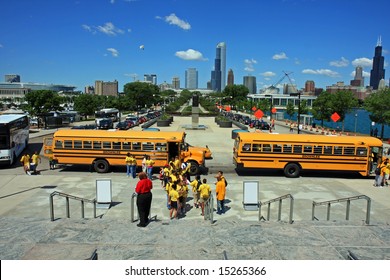 Field Trip For School Children In Chicago To The Adler Planetarium