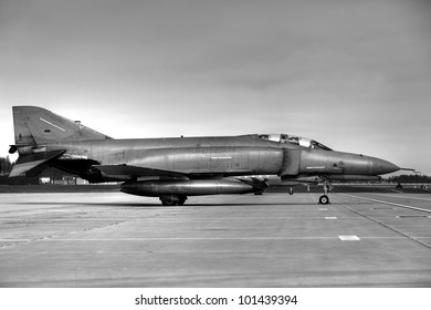 fighter jet