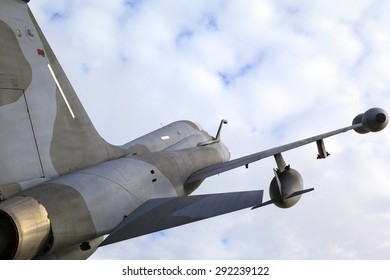 Fighter jet