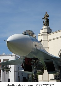 Fighter Jet  Front Russia Moscow 