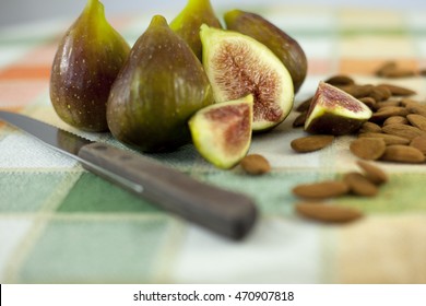 Figs and almonds