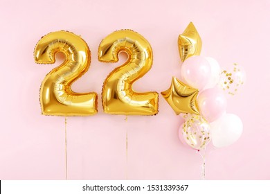 22 number balloons