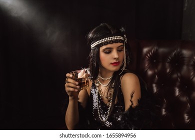 Figure Of Girl In Gatsby Style