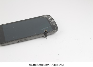 The Figure Of Swat Is Guarding A Phone