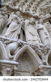 Figures And Gargoyles, Notre Dame Cathedral, Paris, Île-de-France, France