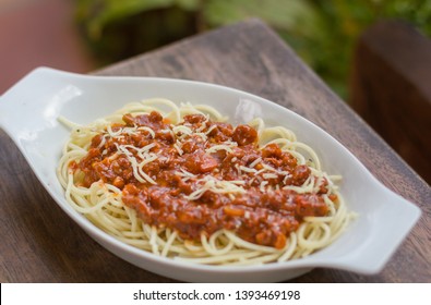 Filipino Style Sweet Party Spaghetti