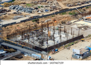 Imagenes Fotos De Stock Y Vectores Sobre Foundation Pit