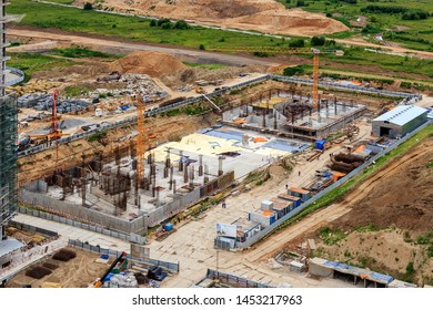 Imagenes Fotos De Stock Y Vectores Sobre Foundation Pit