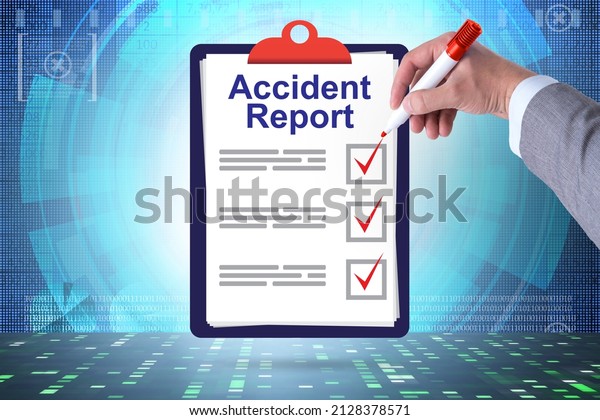 Filling in\
accident report in insurance\
concept