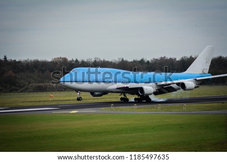 Final touchdown of KLM 747