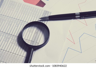 Financial Accounting Stock Market Graphs Analysis