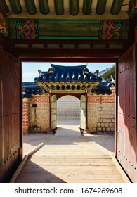 Finding My Way Through Gyeongbokgung Palace