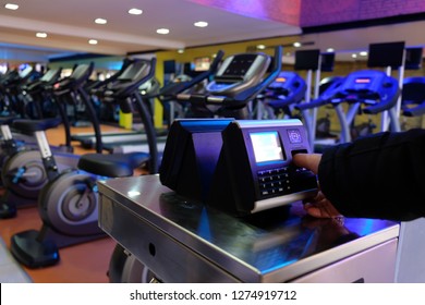 Finger Print Machines In The Gym