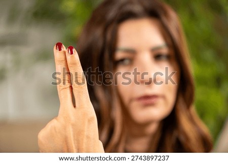 Finger tracking applied in EMDR to support bilateral eye movement and memory reprocessing. Emphasizes controlled pacing and therapeutic precision.