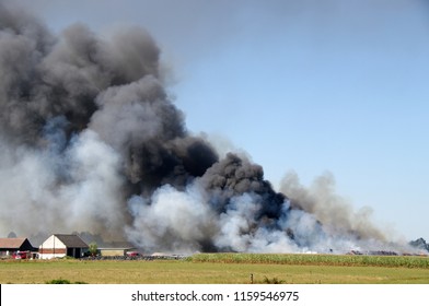 The fire and big smoke cloud